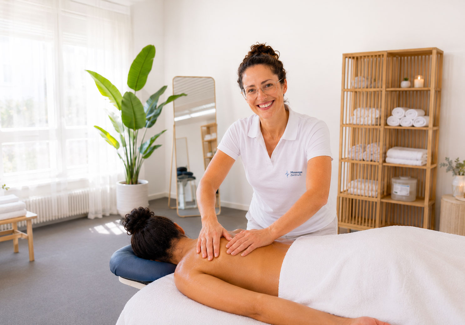 Therapeutische Massage in Opfikon im Massage Zentrum Opfikon
